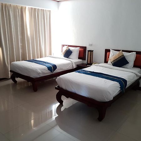Av Hotel Vientiane Luaran gambar