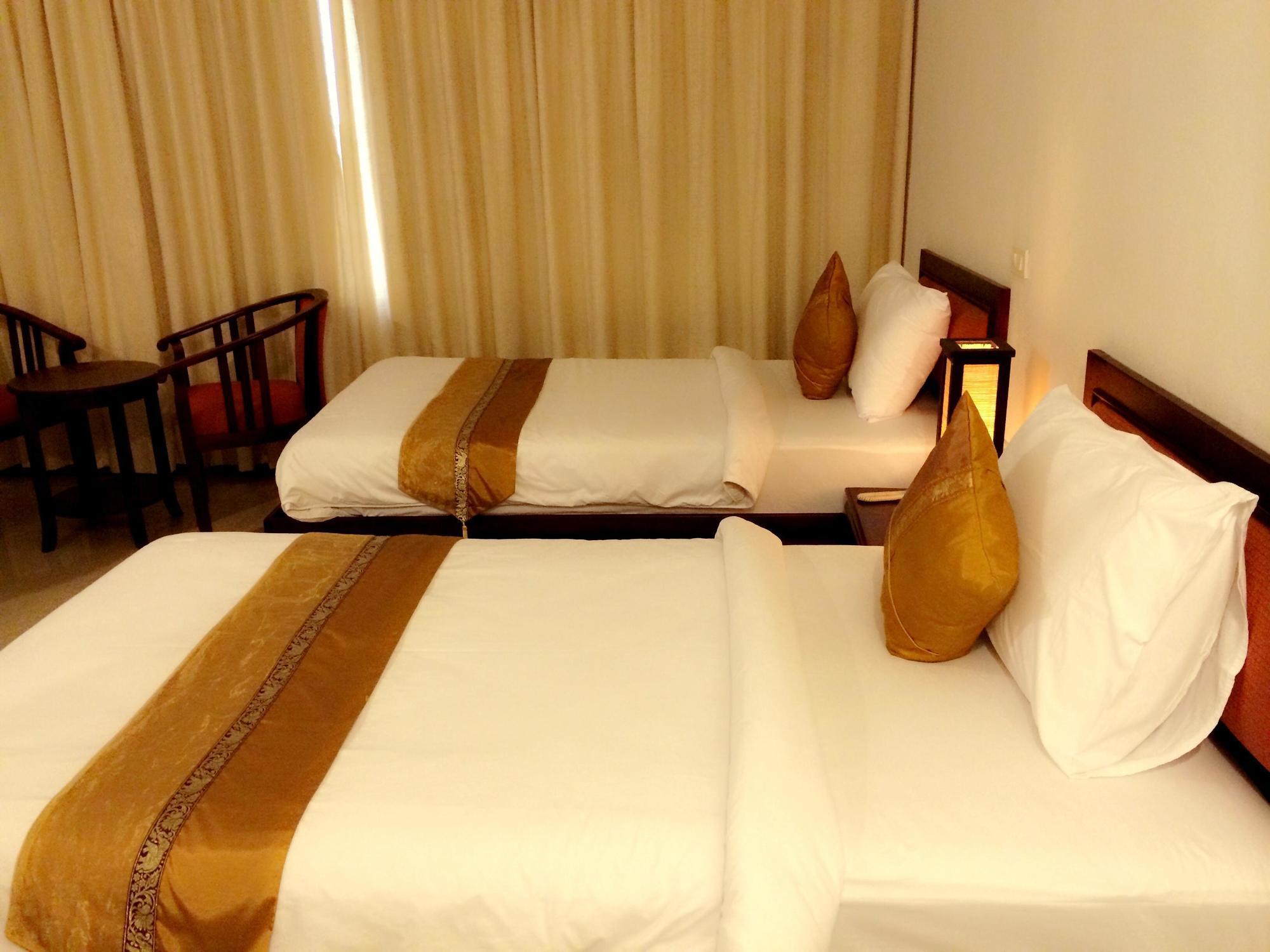 Av Hotel Vientiane Luaran gambar