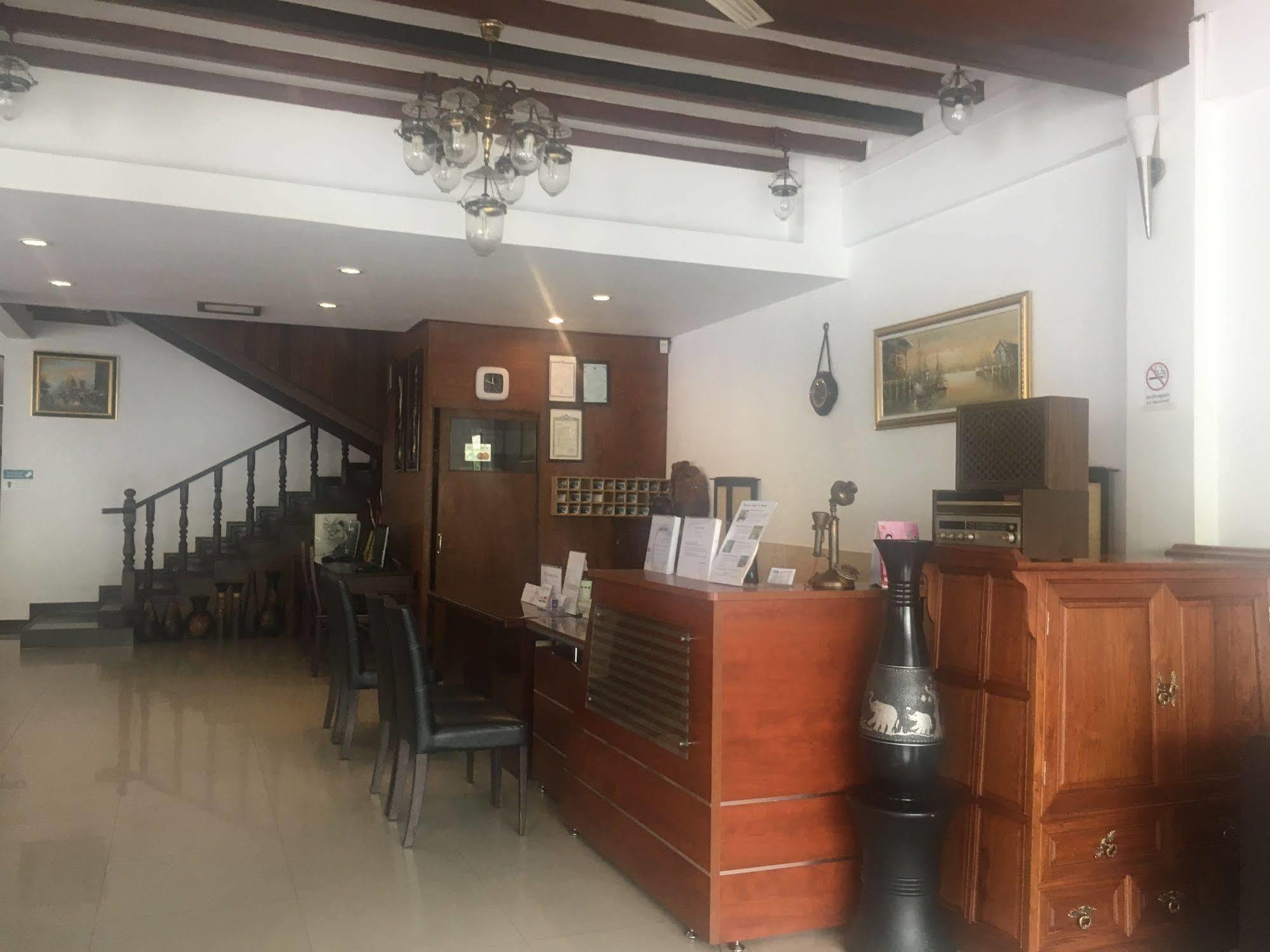 Av Hotel Vientiane Luaran gambar