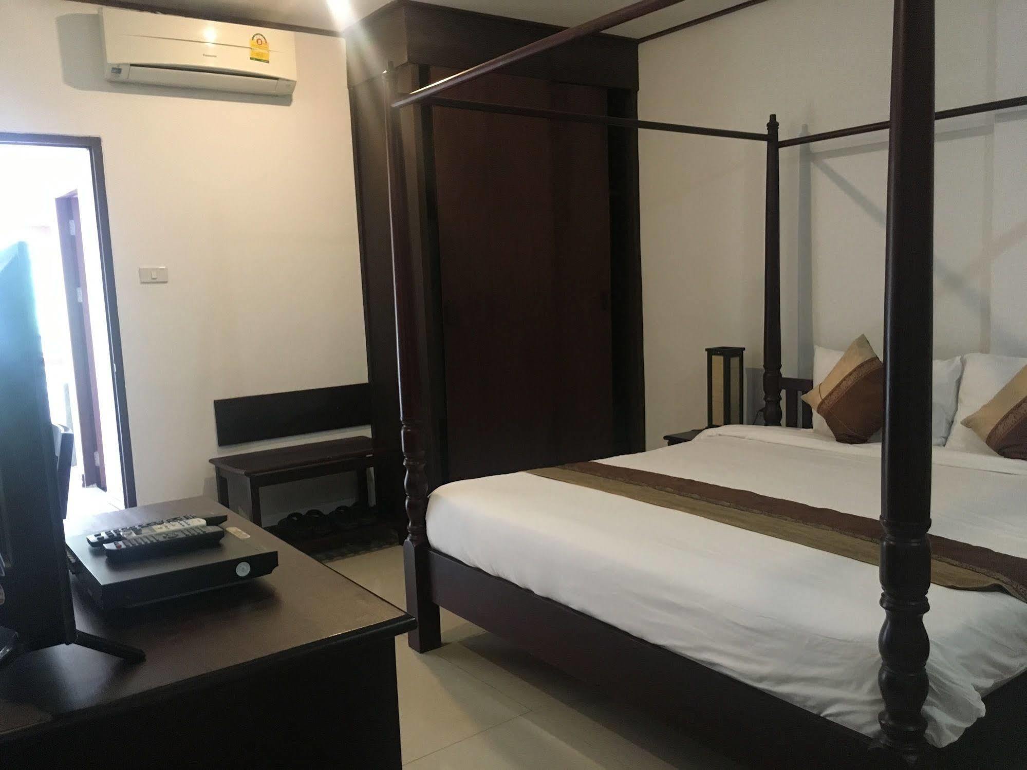 Av Hotel Vientiane Luaran gambar
