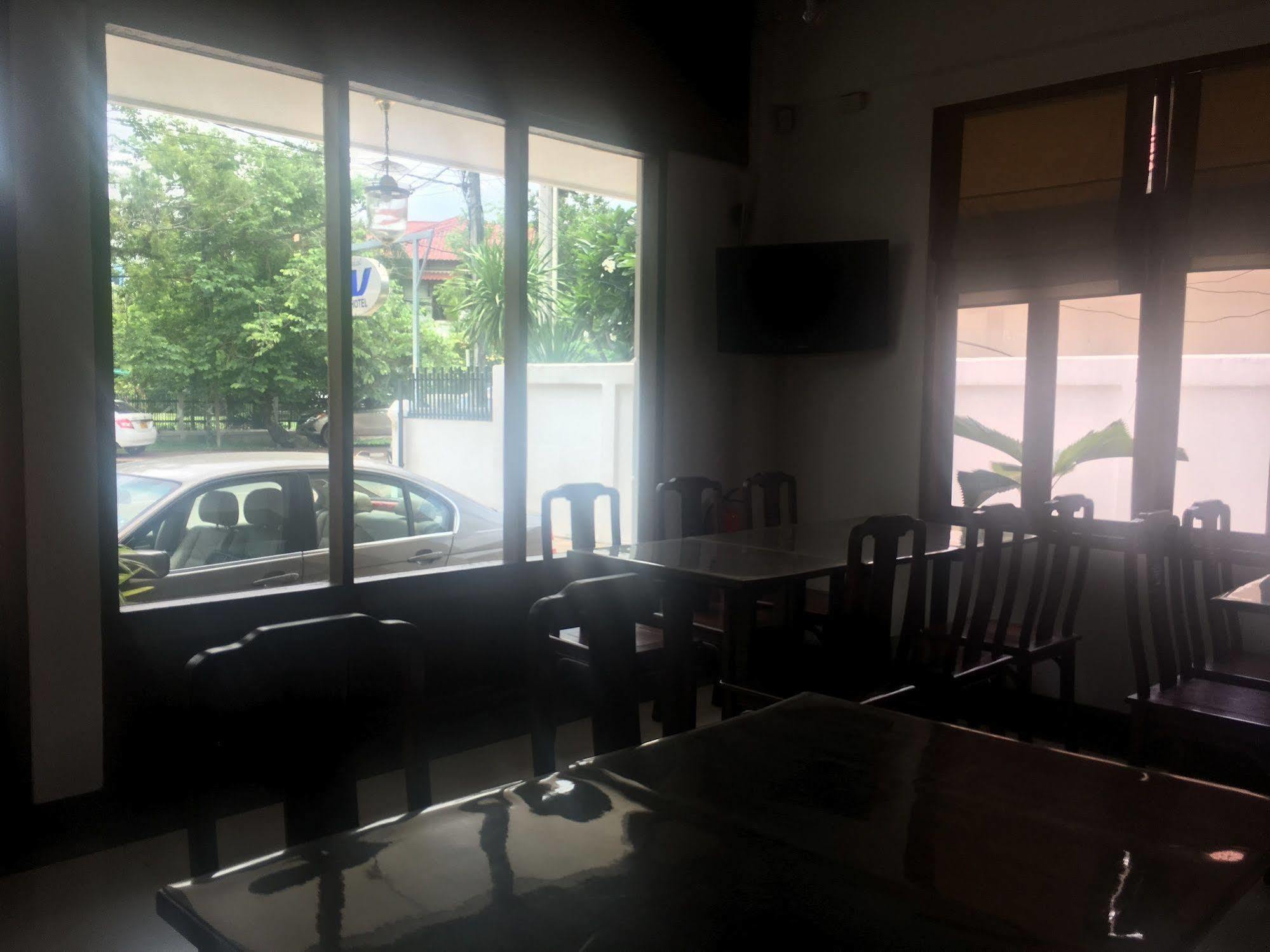 Av Hotel Vientiane Luaran gambar