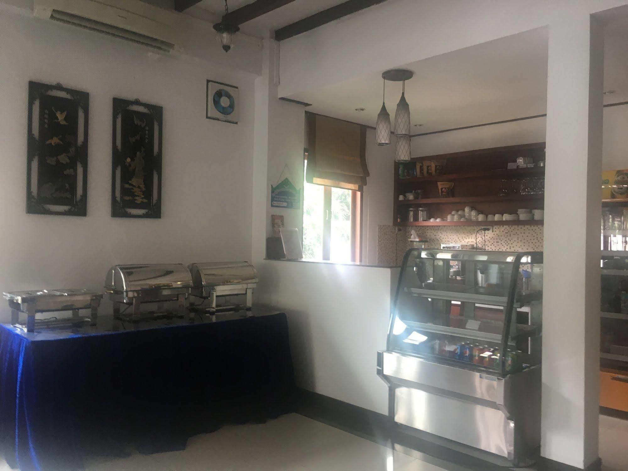 Av Hotel Vientiane Luaran gambar