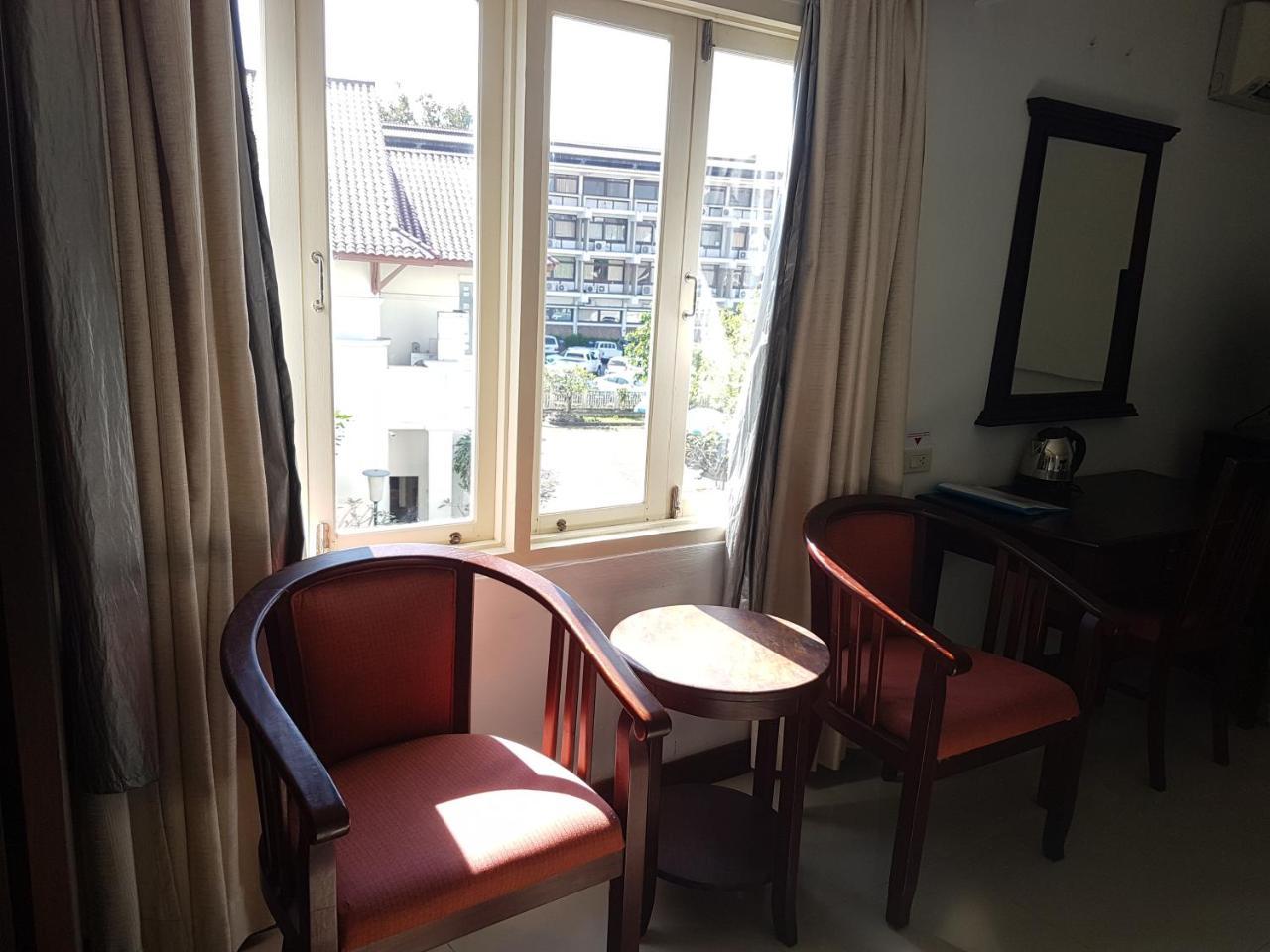 Av Hotel Vientiane Luaran gambar