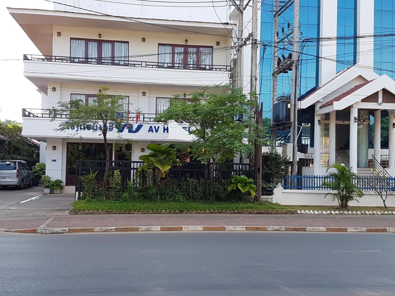 Av Hotel Vientiane Luaran gambar