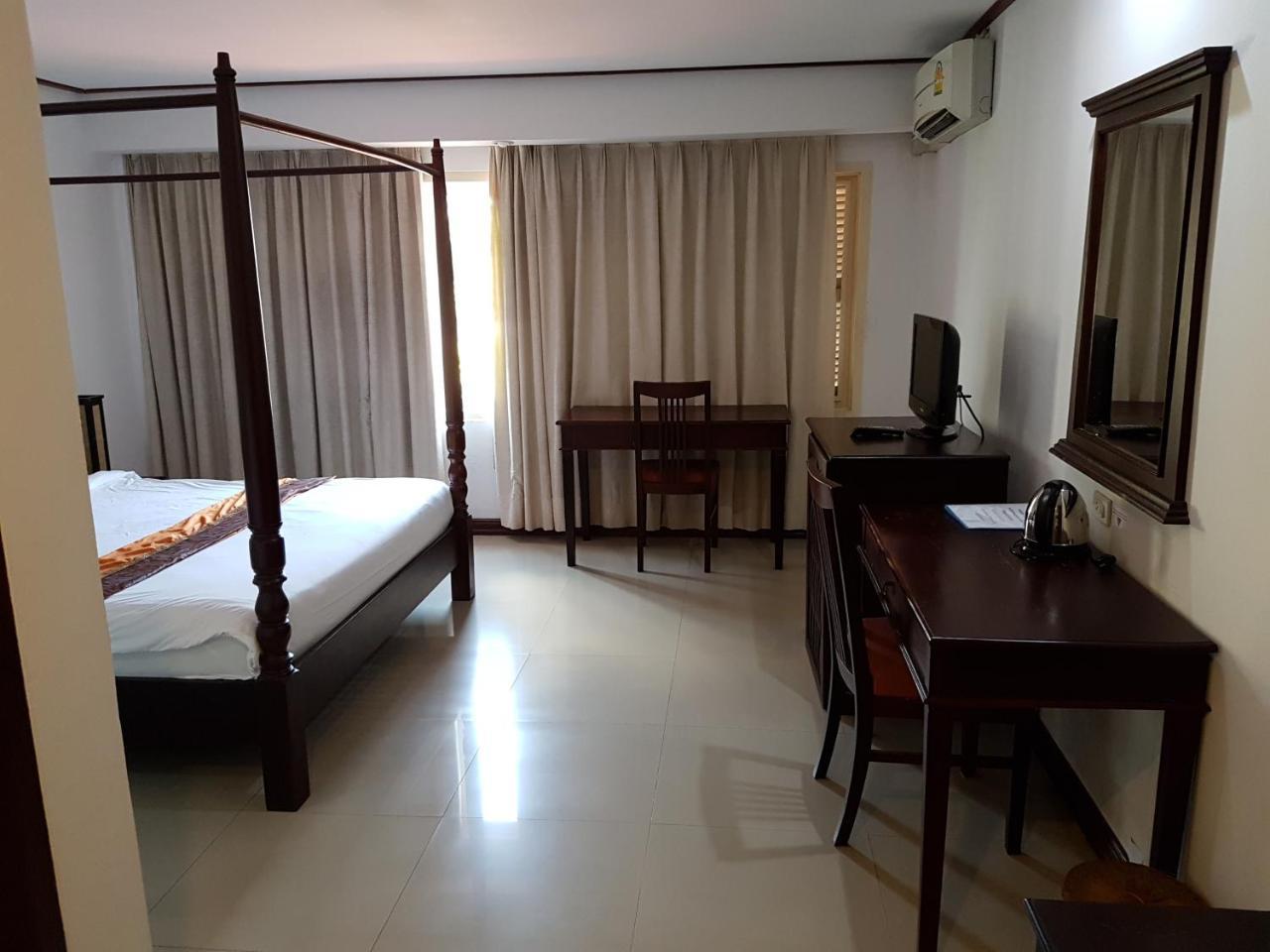 Av Hotel Vientiane Luaran gambar